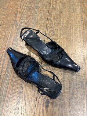 Prada Black Pointed toe kitten heels size 36.5